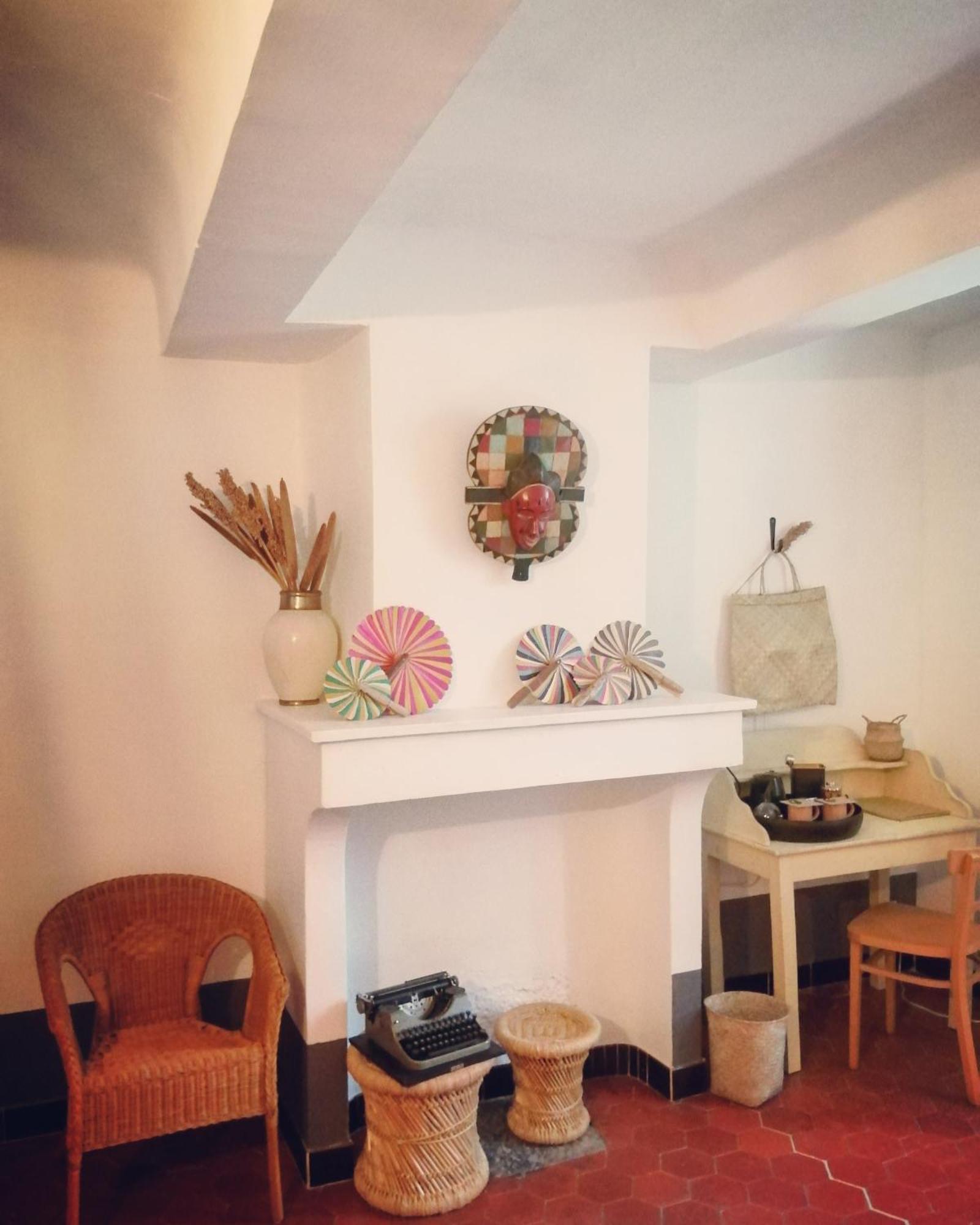 La Maison Hilarion Correns Exterior foto